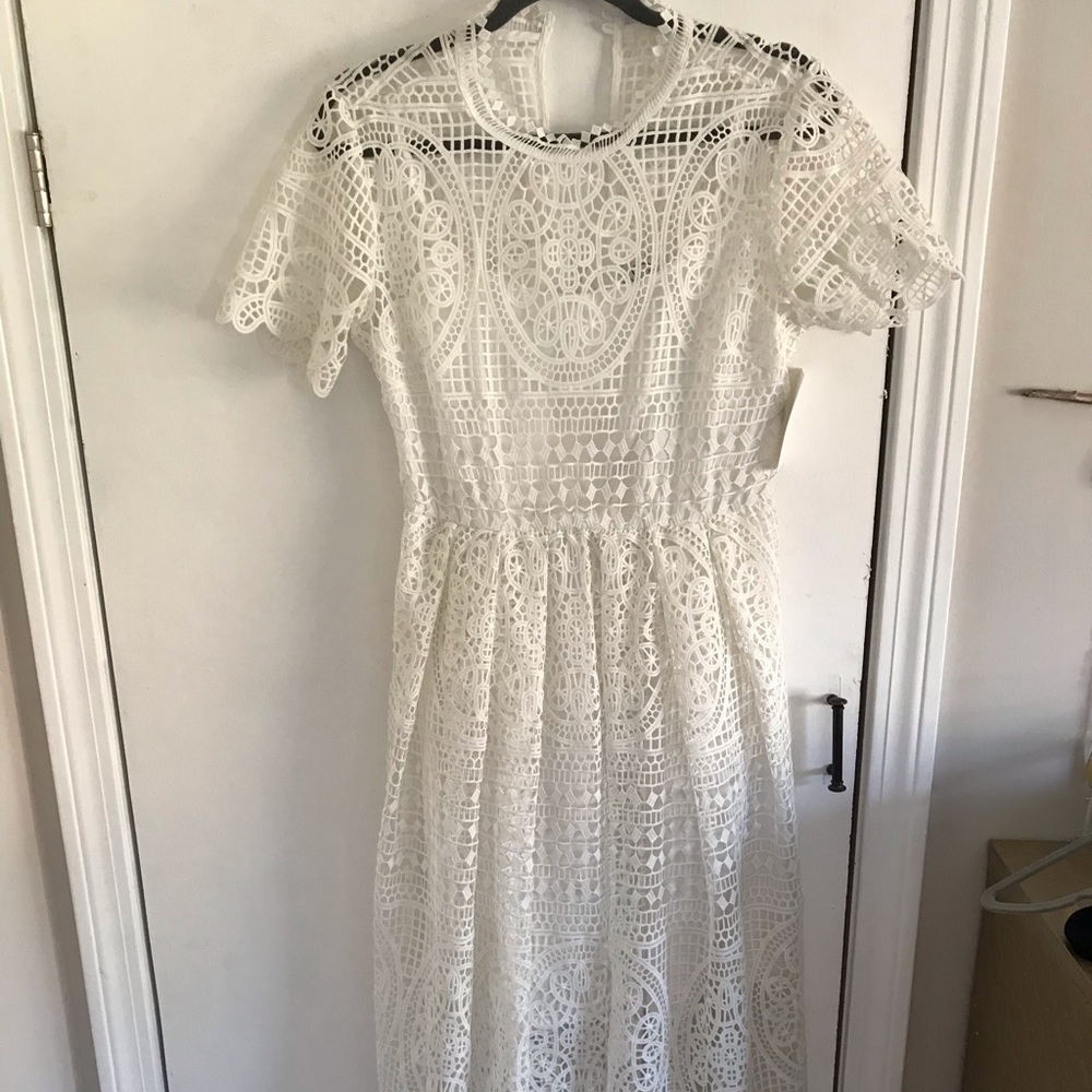 Elegant White Lace Midi Dress